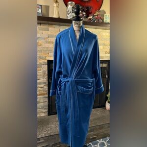 Izod’s Unisex OS Fits Most-Royal Blue Robe w/High/Low Belt Loops & Deep Pockets
